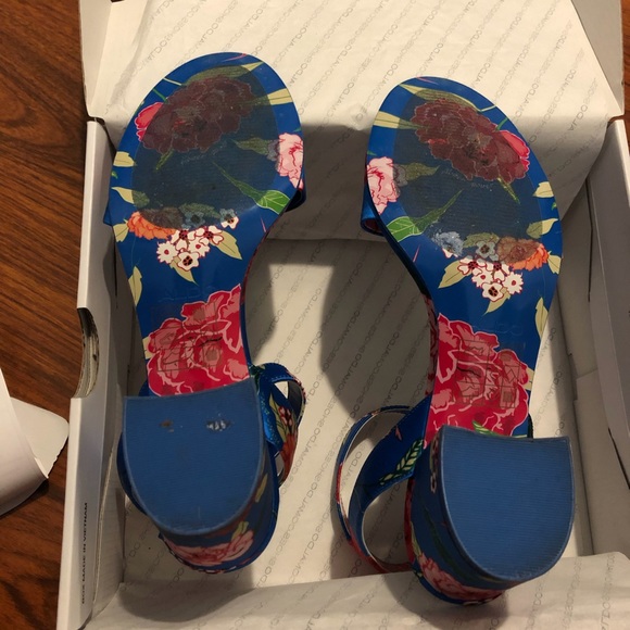 Aldo Lola Sandals - Picture 4 of 6